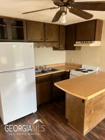 $695 | 123 Lanier Drive, Unit 2, Statesboro, GA 30458