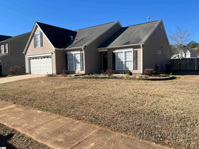 $289,900 | 561 Cromwell Drive, Spartanburg, SC 29301