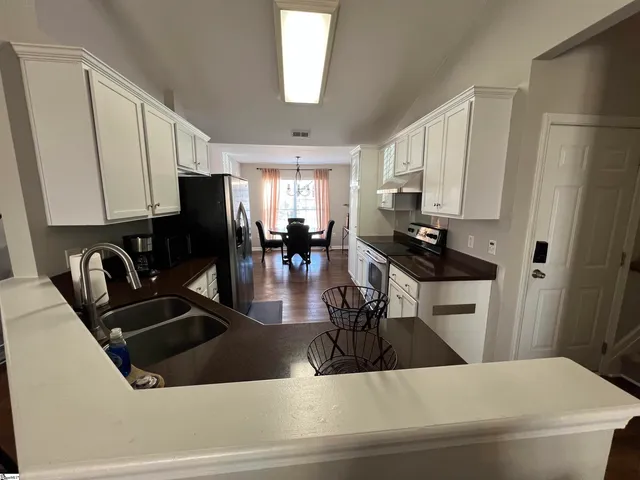 $289,900 | 561 Cromwell Drive, Spartanburg, SC 29301