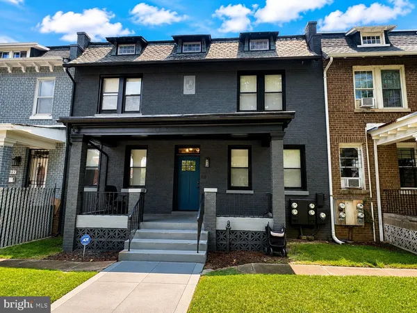 $1,295,000 | 4025 Kansas Avenue Northwest, Washington, DC 20011