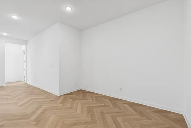 $459,990 | 565 Darley Oak Drive, Dripping Springs, TX 78620