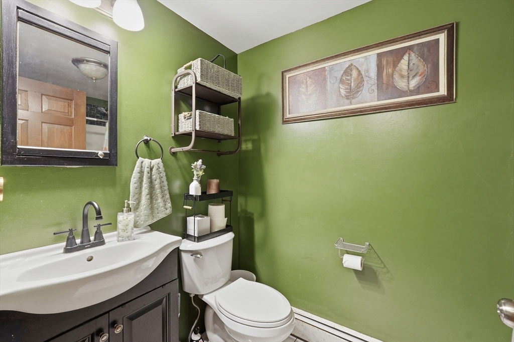 87 Allen Road Sturbridge, MA 01566 - Photo 22 of 40