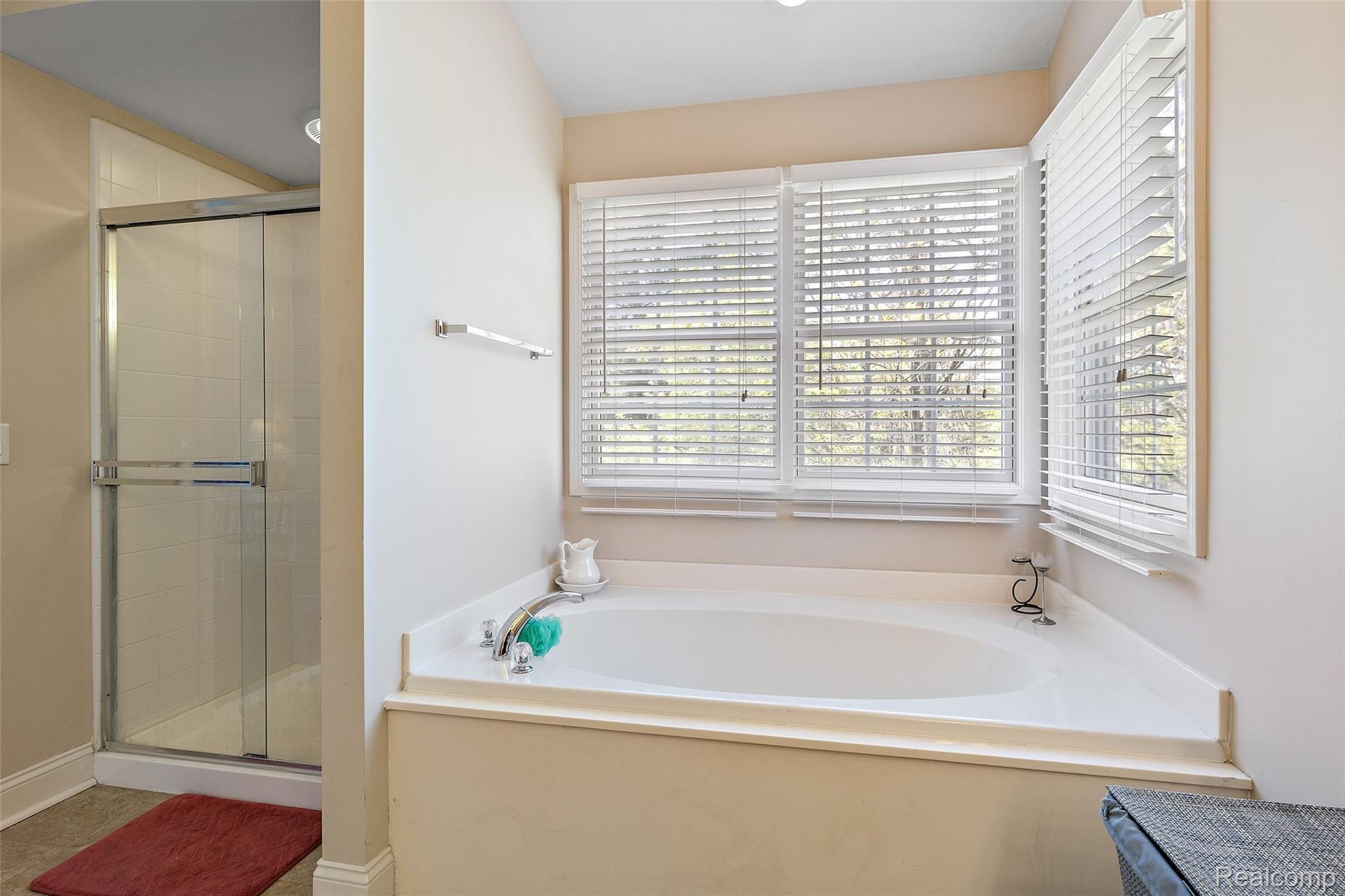 1600 Blushing Drive Rochester, MI 48307 - Photo 33 of 59 1600 Blushing Dr-43.jpg