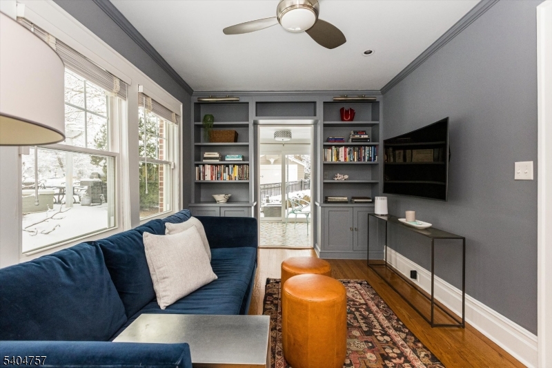 256 Forest Avenue Glen Ridge, NJ 07028 - Photo 12 of 47