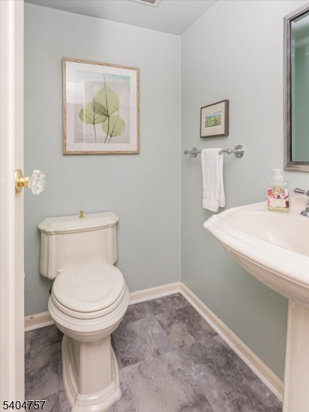 256 Forest Avenue Glen Ridge, NJ 07028 - Photo 25 of 47