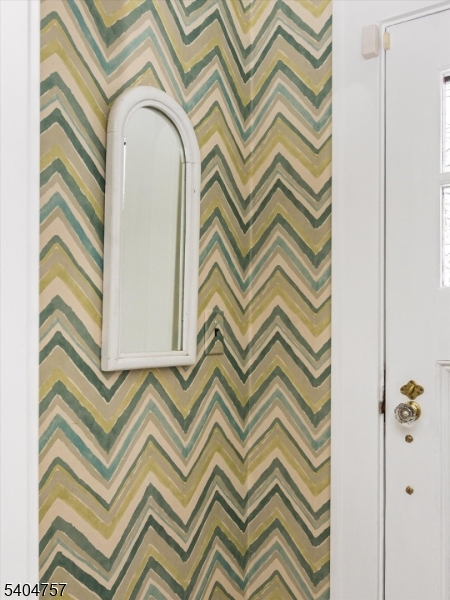 256 Forest Avenue Glen Ridge, NJ 07028 - Photo 3 of 47