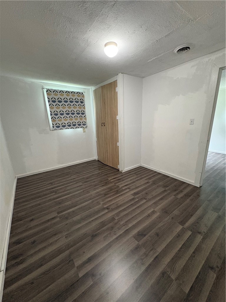 416 Clay Street Paris, IL 61944 - Photo 13 of 16
