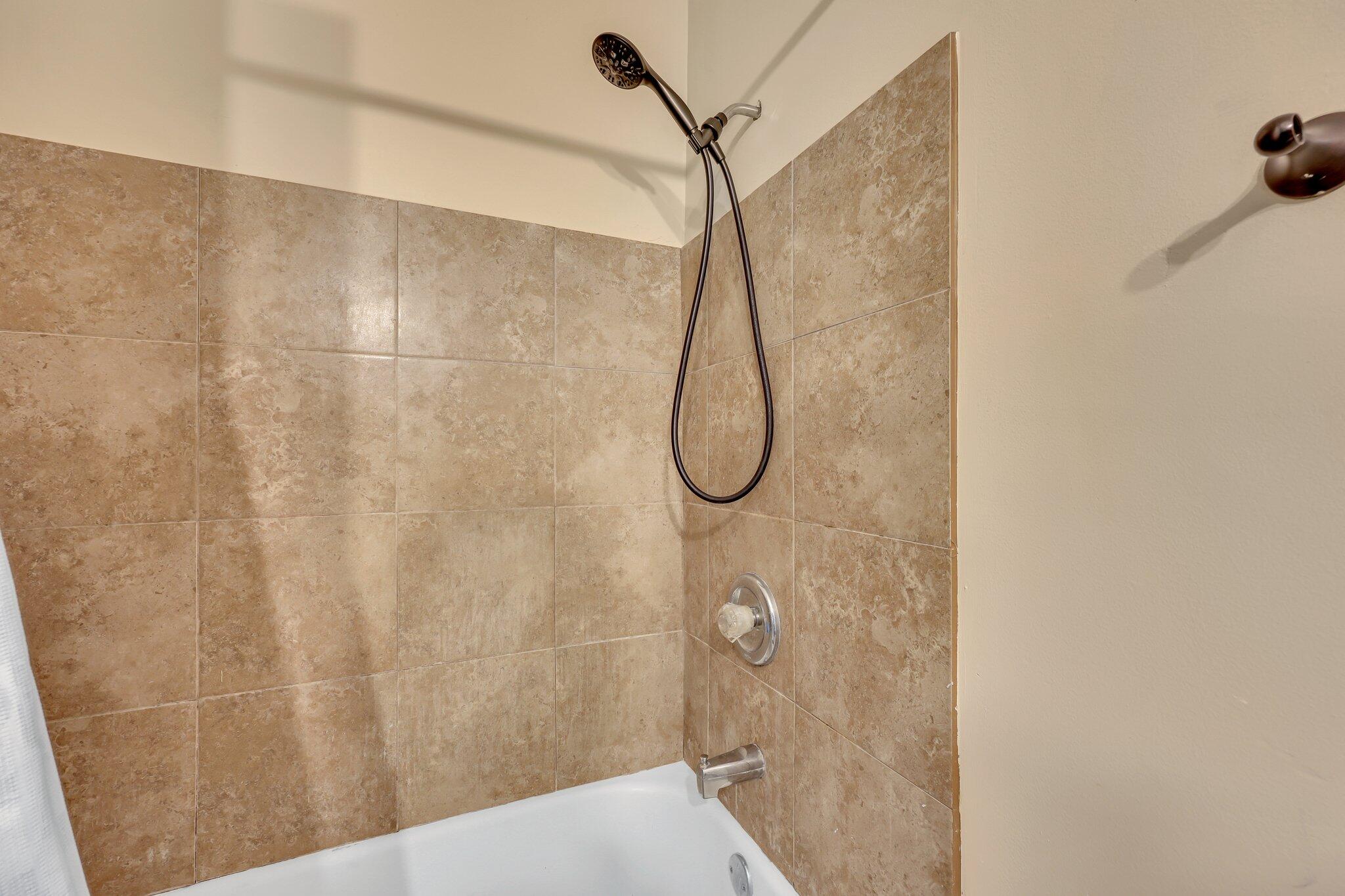 40 Stanhope Road Goose Creek, SC 29445 - Photo 21 of 35 En Suite Bathroom