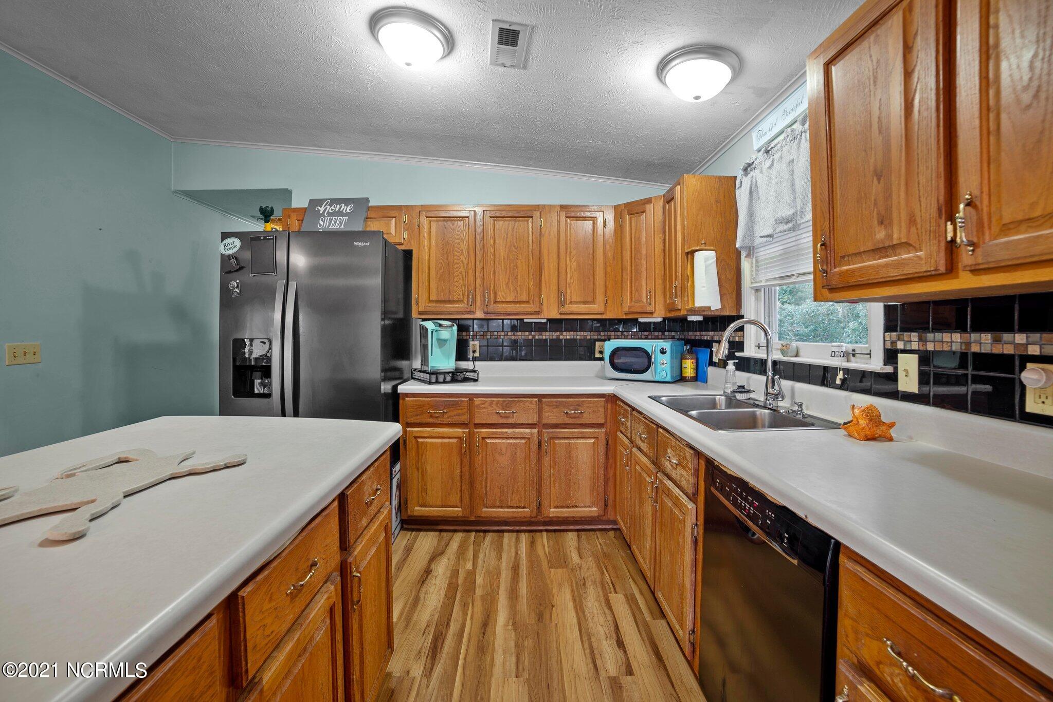 172 Great Neck Road Havelock, NC 28532 - Photo 8 of 29 CCA