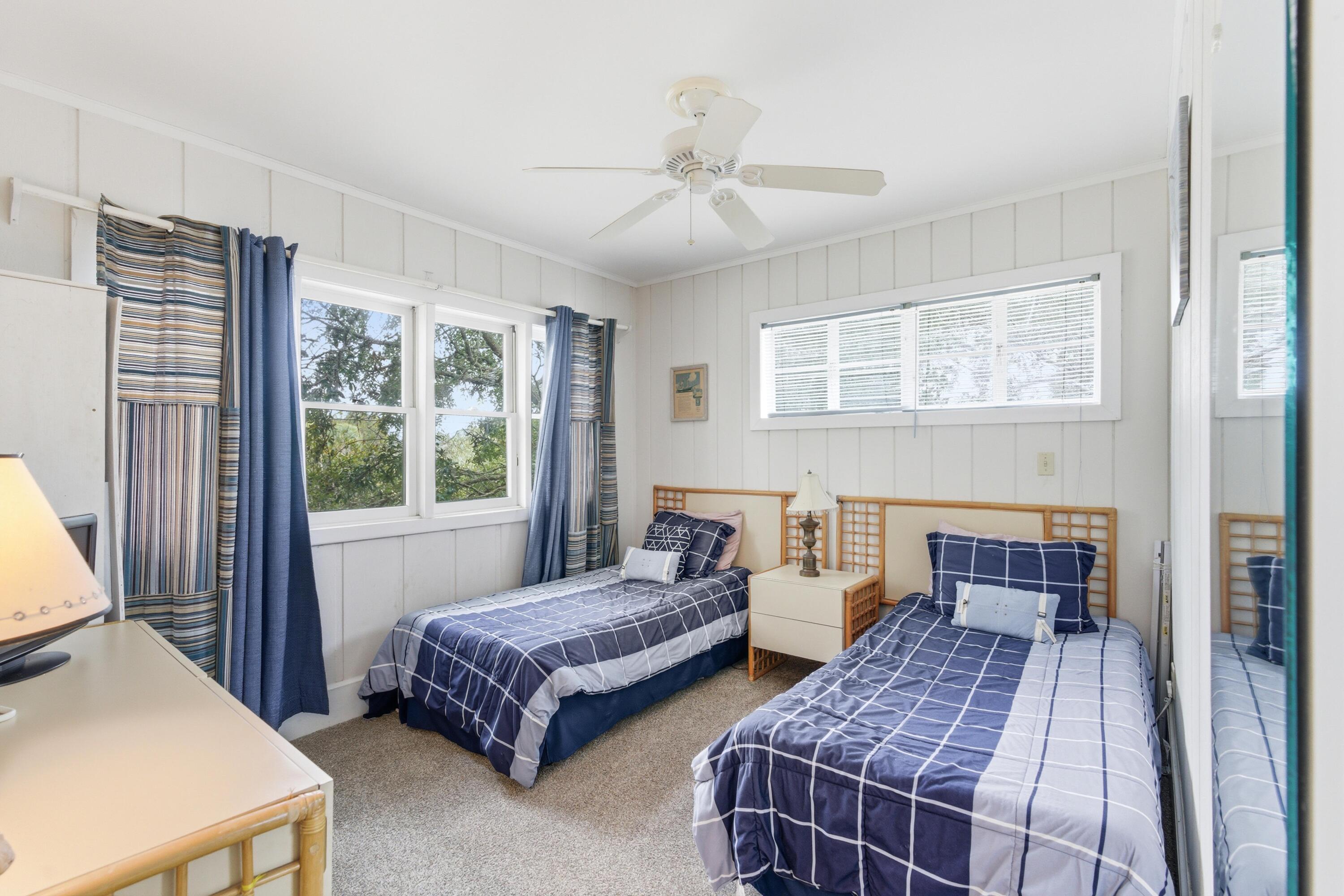 2804 Marshall Boulevard Sullivans Island, SC 29482 - Photo 25 of 35 28