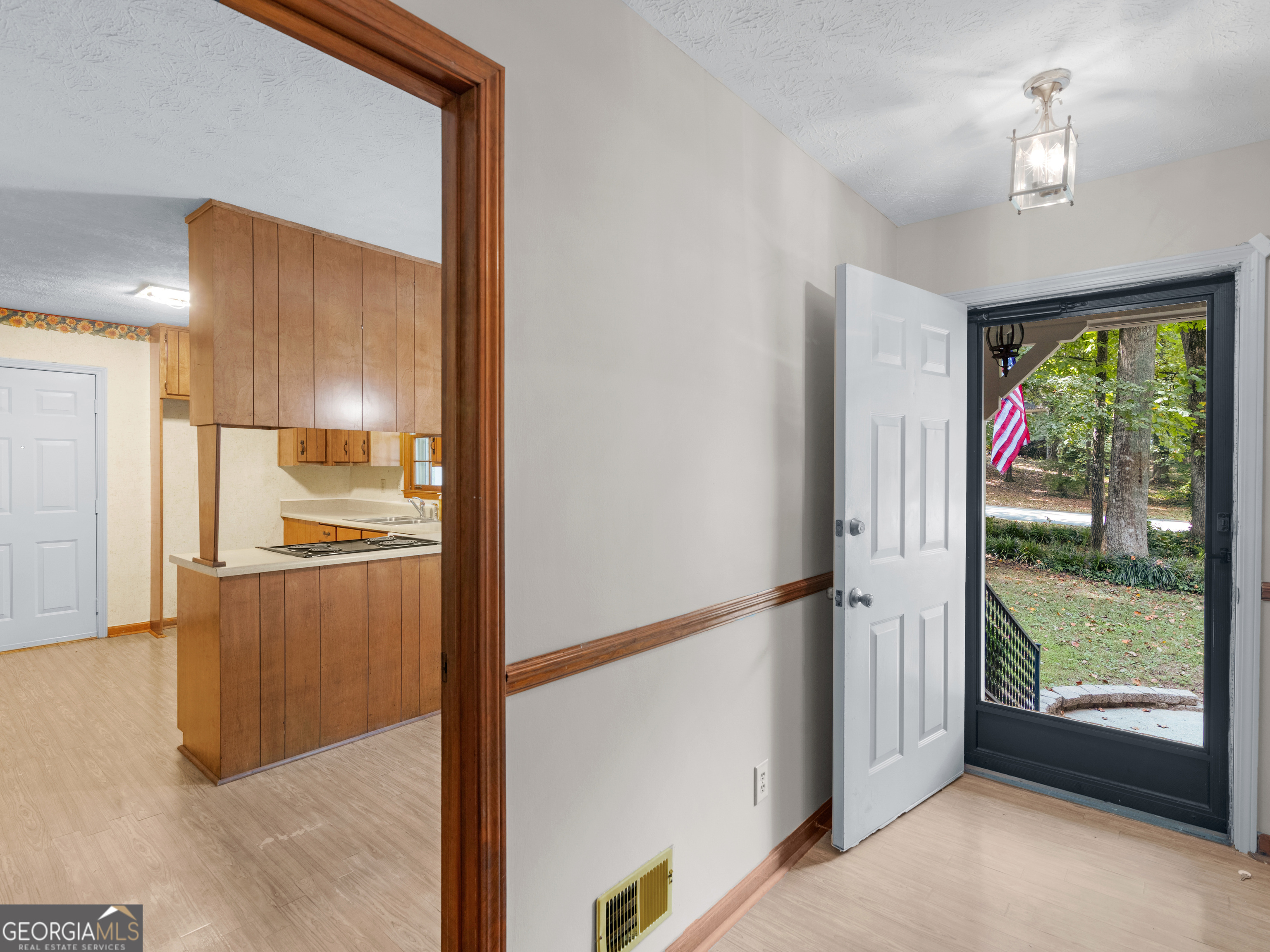 8294 Winston Way Jonesboro, GA 30236 - Photo 6 of 62 a view of a hallway with a window