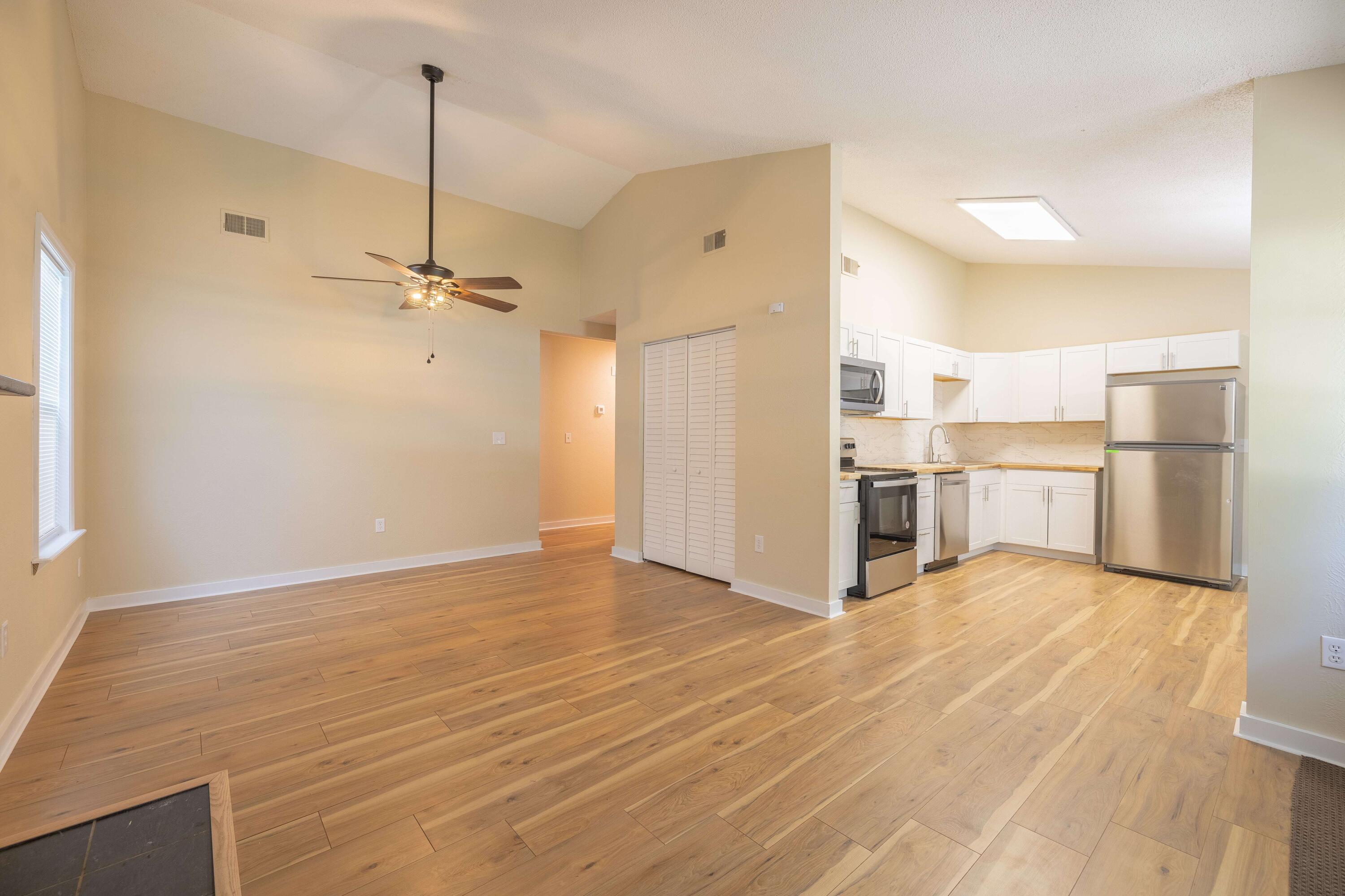 109 Mickler Drive Ladson, SC 29456 - Photo 4 of 15 Living Room 1