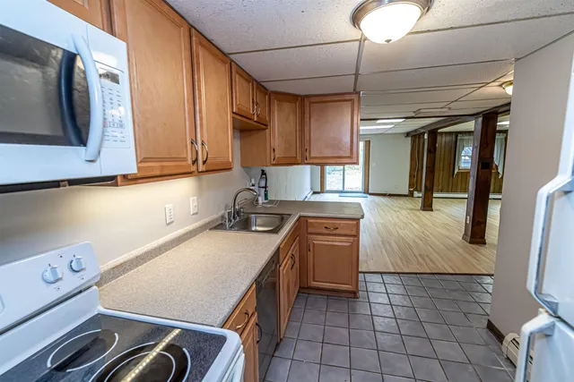 $639,000 | 55 Glen Drive, Hudson, NH 03051