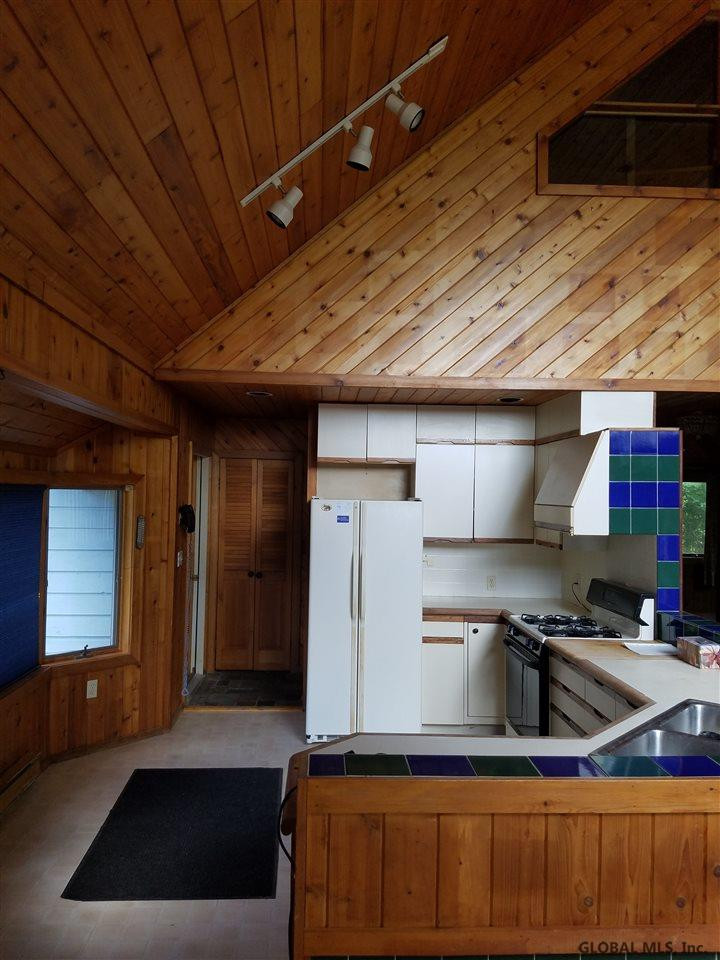 60 Pond Hill Road Rensselaerville, NY 12147 - Photo 4 of 37 Photo 4