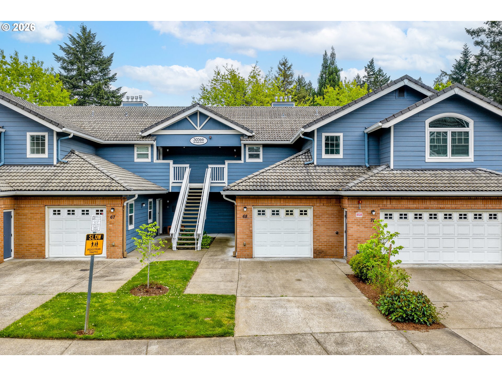 30366 Southwest Ruth Street, Unit 68 Wilsonville, OR 97070 - Photo 2 of 41 Driveway