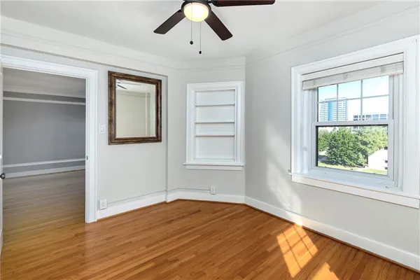 $280,000 | 807 West 48th Street, Unit 702, Kansas City, MO 64112