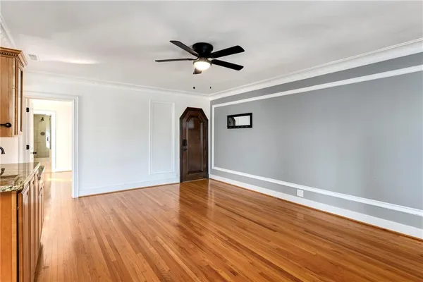 $280,000 | 807 West 48th Street, Unit 702, Kansas City, MO 64112
