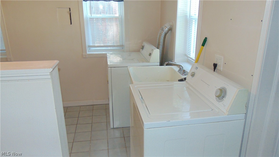 34090 Roberts Road Eastlake, OH 44095 - Photo 37 of 42