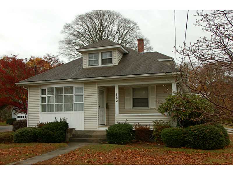 152 Beach Street Westerly, RI 02891 - Photo 1 of 18 Exterior Front.