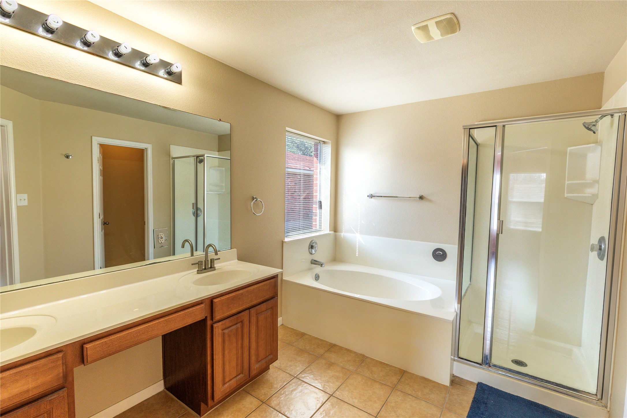 102 Thompson Trail Bastrop, TX 78602 - Photo 12 of 18