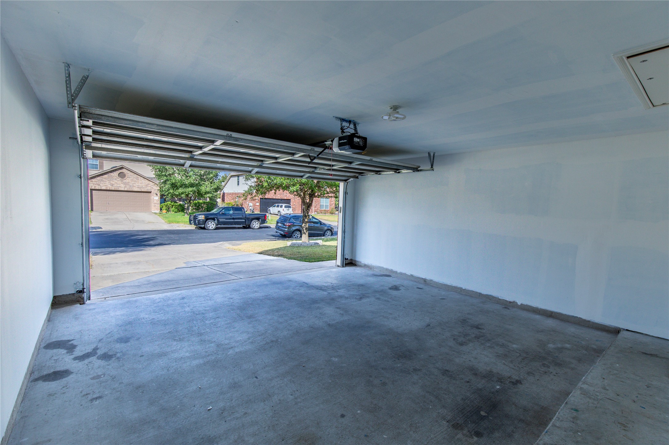 102 Thompson Trail Bastrop, TX 78602 - Photo 18 of 18