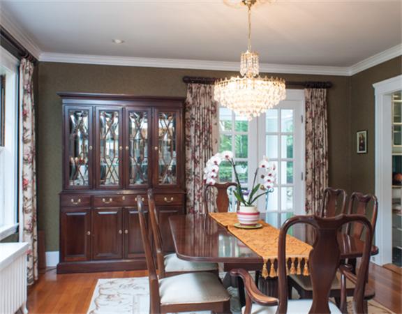 38 Gammons Road Newton, MA 02468 - Photo 4 of 10 a view of a dining room with furniture and window