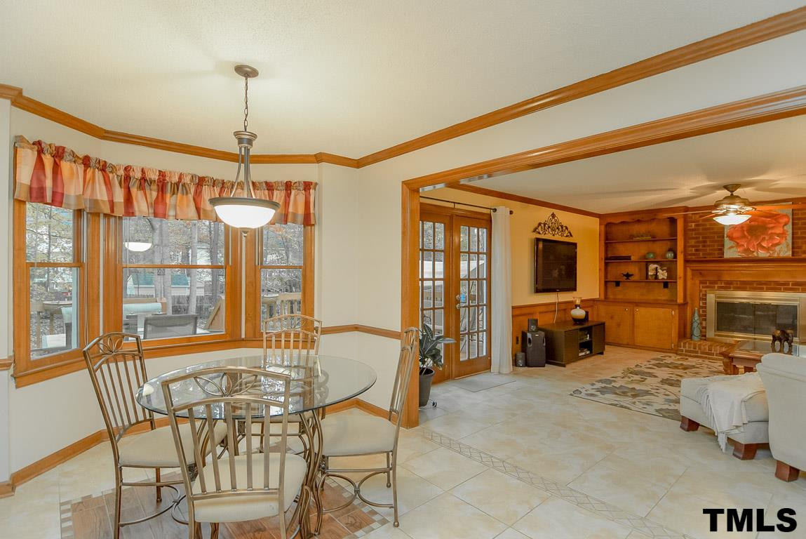 8101 Winstone Court Raleigh, NC 27615 - Photo 6 of 25 Breakfast Area