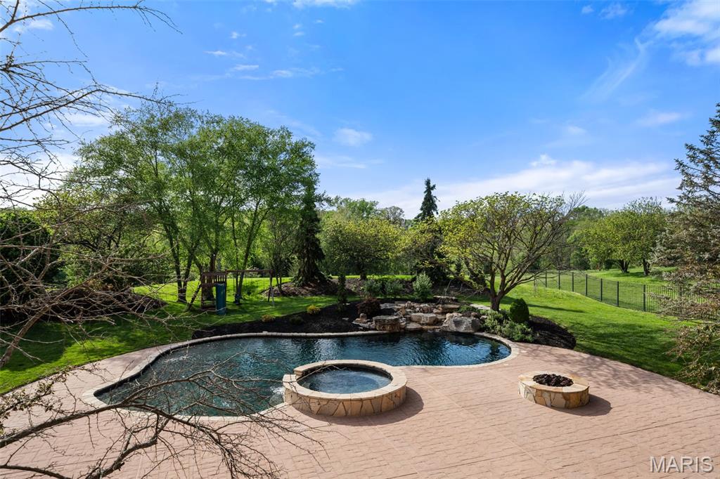 17 Bridle Ridge Lane Huntleigh, MO 63131 - Photo 86 of 94