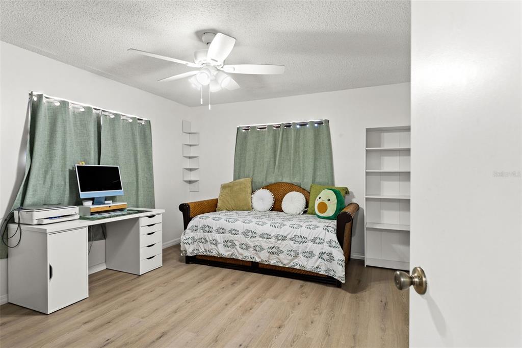 18723 Floralton Drive Spring Hill, FL 34610 - Photo 28 of 54