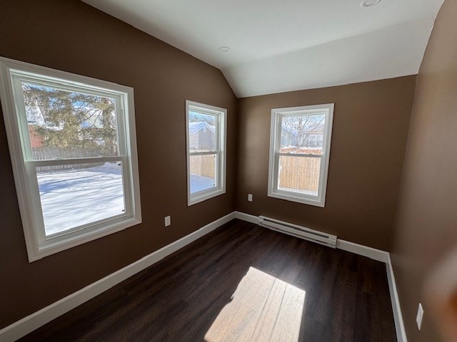 119 Powell Avenue Springfield, MA 01118 - Photo 5 of 20