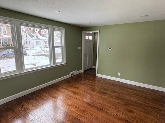 119 Powell Avenue Springfield, MA 01118 - Photo 10 of 20