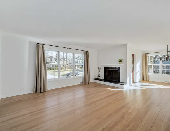 $4,100 | 4360 Prospect Avenue, Western Springs, IL 60558