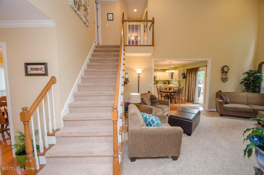 14040 Spring Mill Road Louisville, KY 40245 - Photo 21 of 36 Stairway