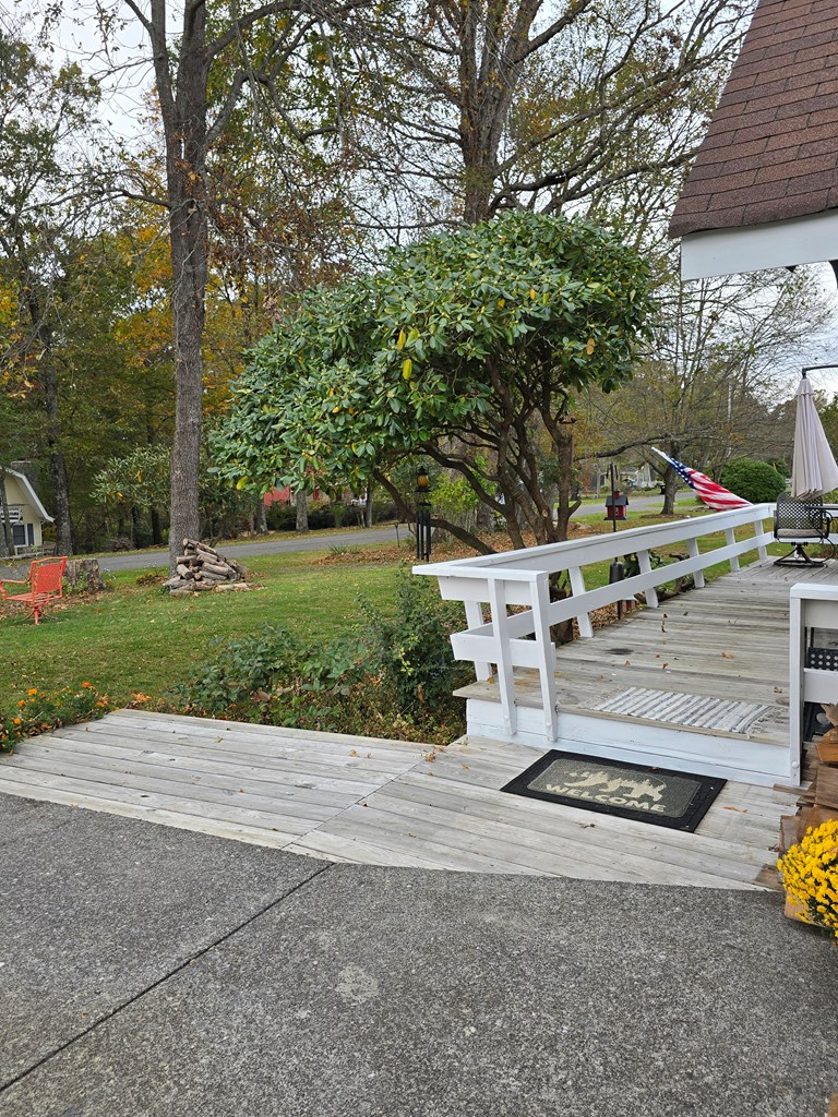 327 Alpine Crest Road Fancy Gap, VA 24328 - Photo 7 of 47 Gallery Image 7
