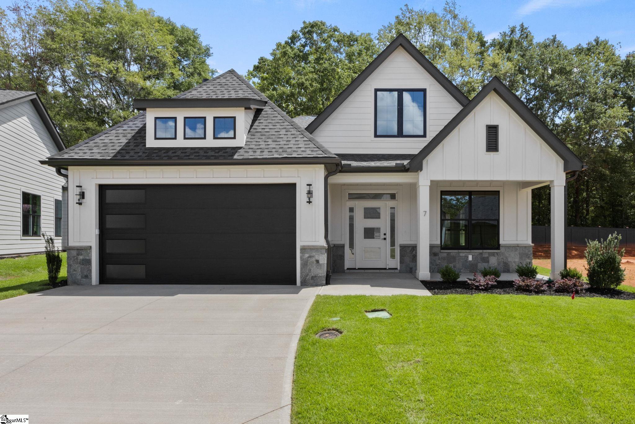 7 Mercy Drive Greenville, SC 29607 - Photo 1 of 25 Gallery Image 1