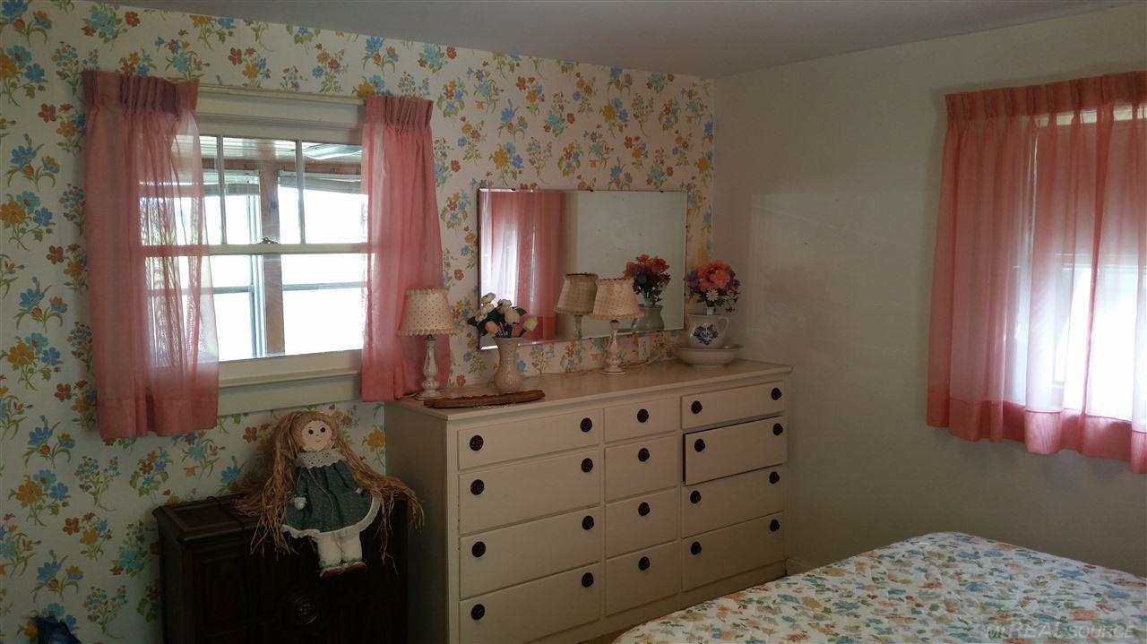 17101 Corunna Road Chesaning, MI 48616 - Photo 20 of 23 31269145-19.JPG