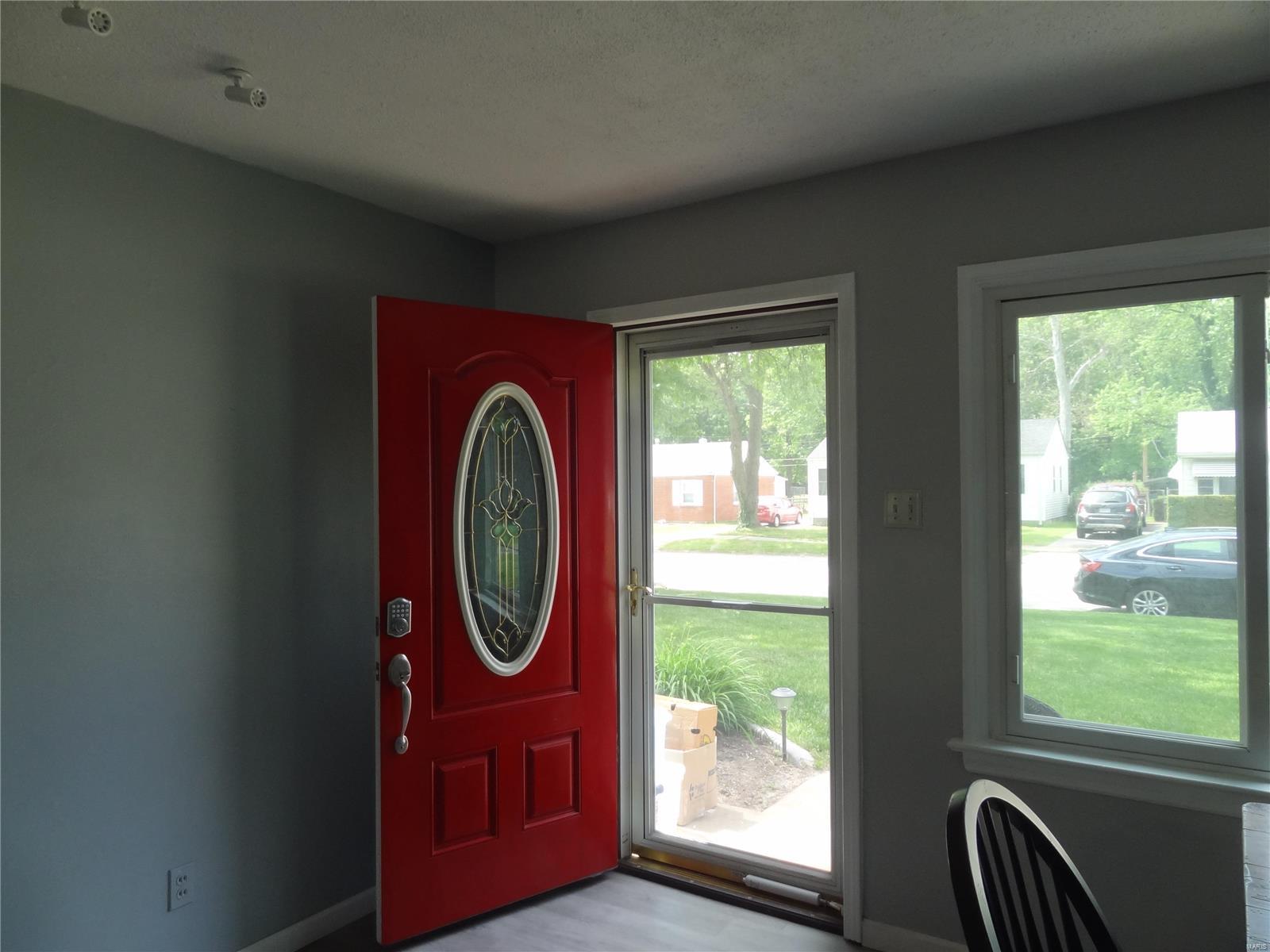 4324 Ashby Road St. Ann, MO 63074 - Photo 2 of 15 Gallery Image 2