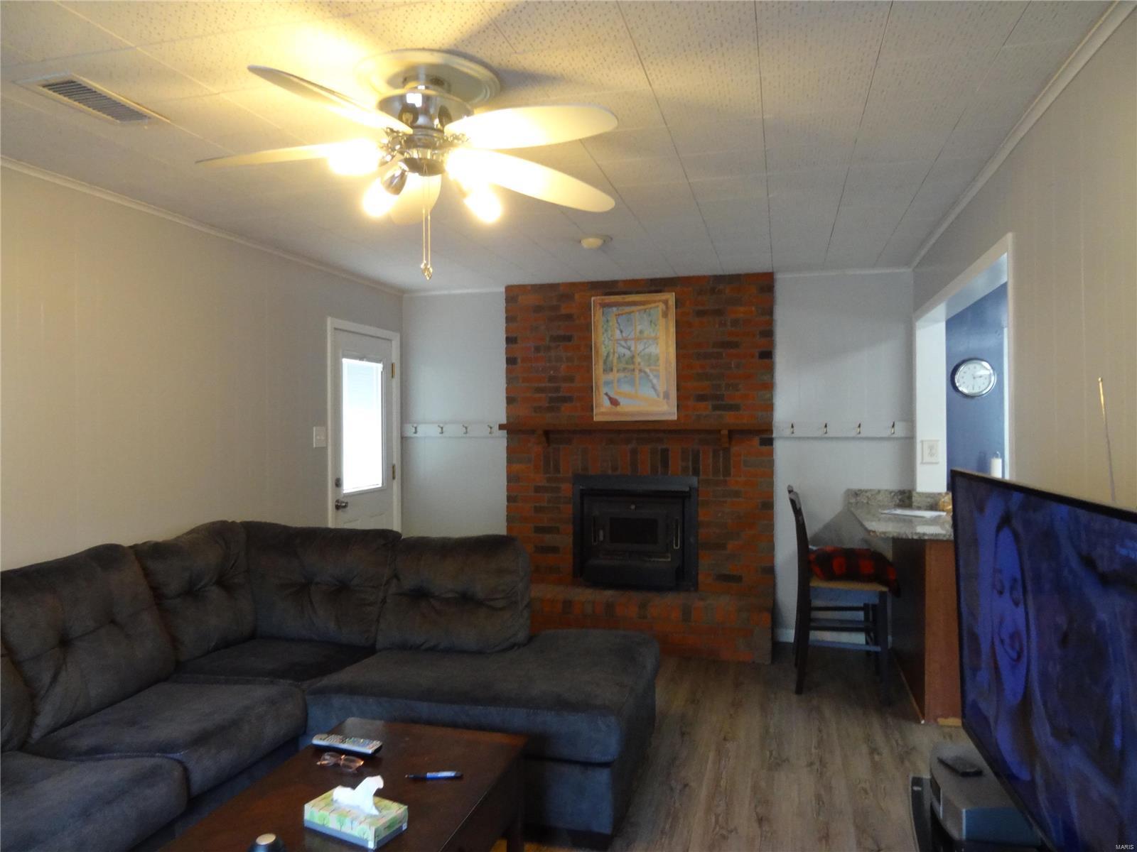 4324 Ashby Road St. Ann, MO 63074 - Photo 10 of 15 Gallery Image 10