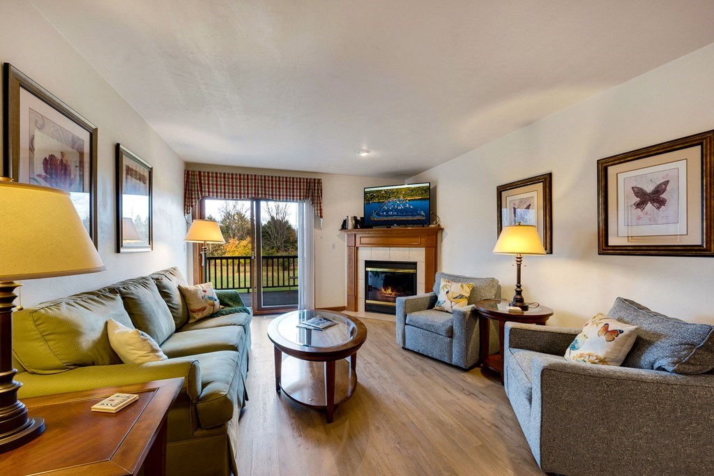 7577 Meadow Ridge Road, Unit F22 Egg Harbor, WI 54209 - Photo 12 of 32