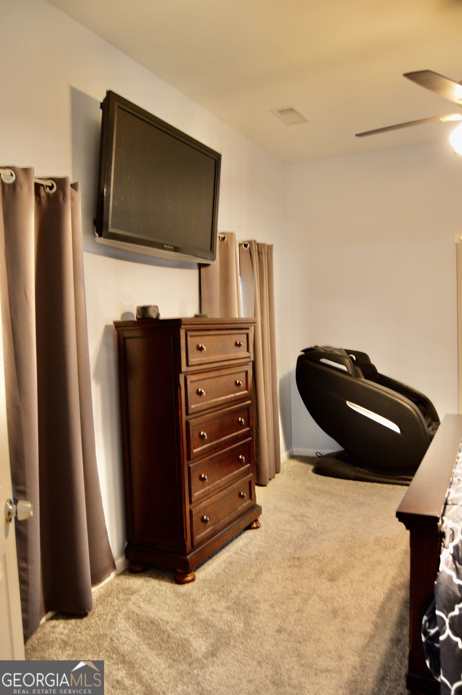 817 Brookside Drive Winder, GA 30680 - Photo 45 of 126 This is the owners suite that is loacted on the main floor.