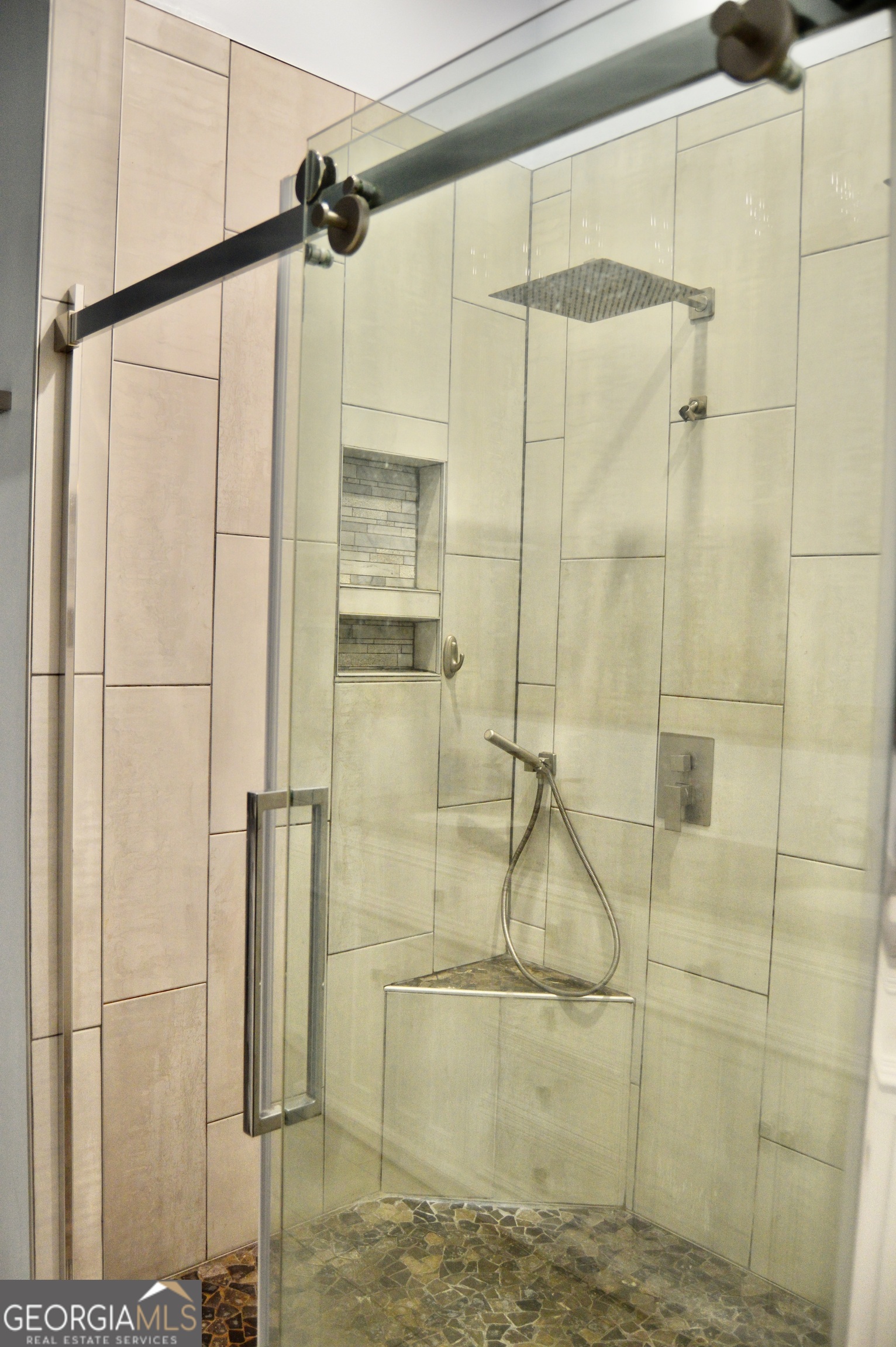 817 Brookside Drive Winder, GA 30680 - Photo 62 of 126 a bathroom with a shower