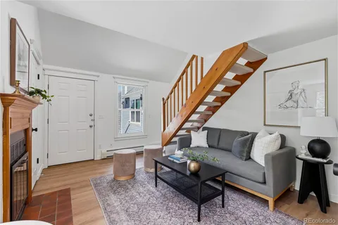 $299,000 | 2205 Arapahoe Avenue, Unit 7, Boulder, CO 80302