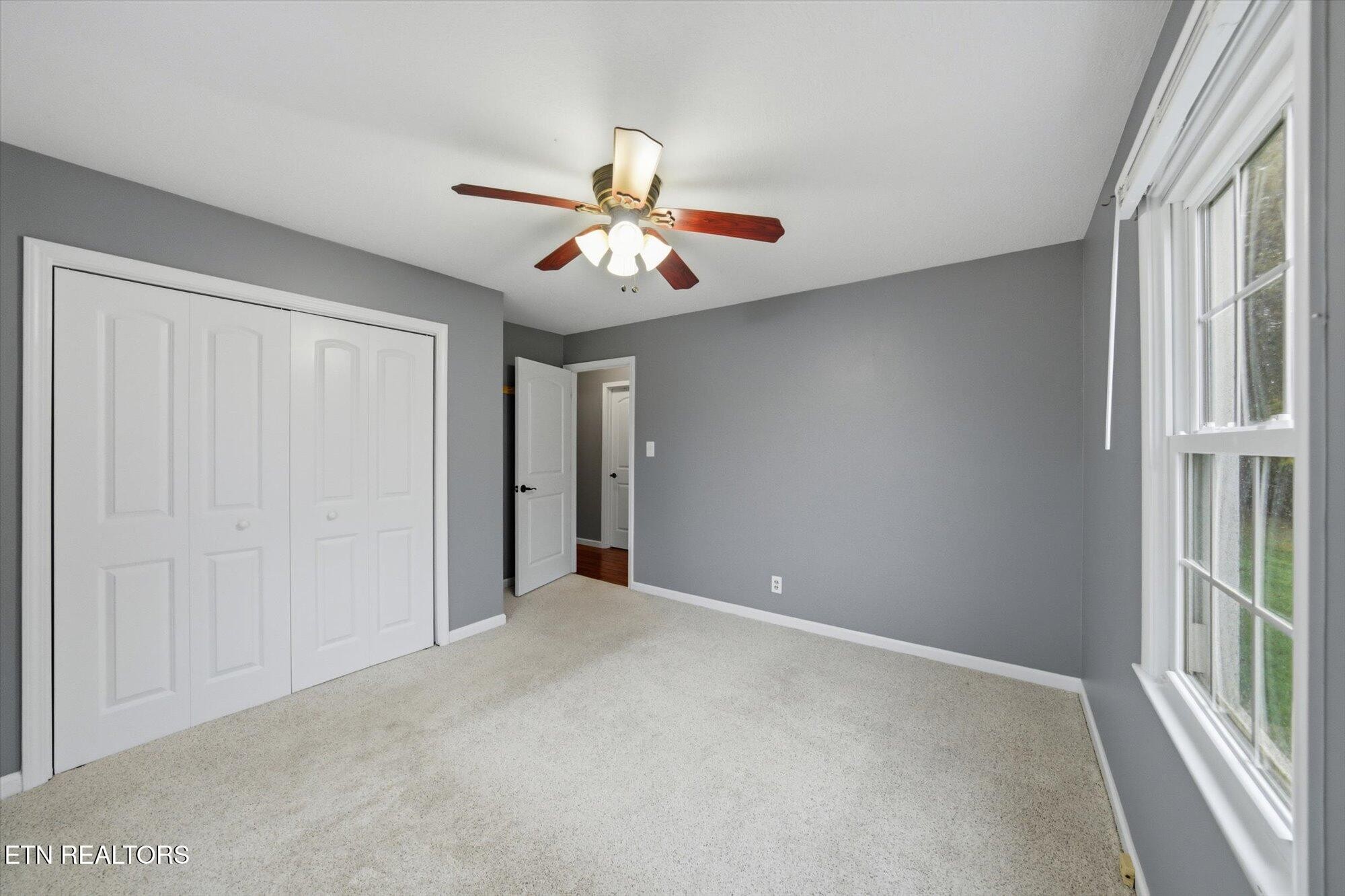 120 Crest Lane Clinton, TN 37716 - Photo 15 of 25
