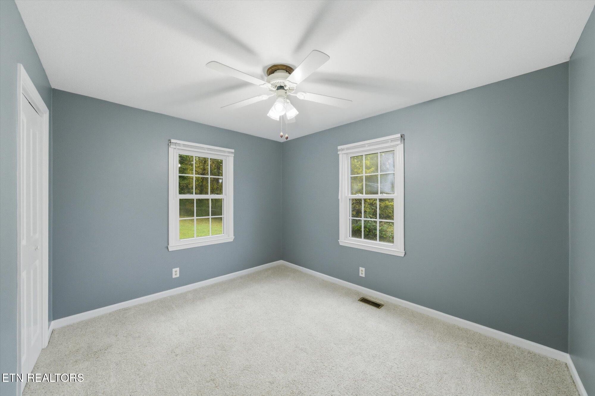 120 Crest Lane Clinton, TN 37716 - Photo 16 of 25