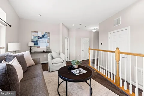 $400,000 | 810 Belmont Bay Drive, Unit 201, Woodbridge, VA 22191