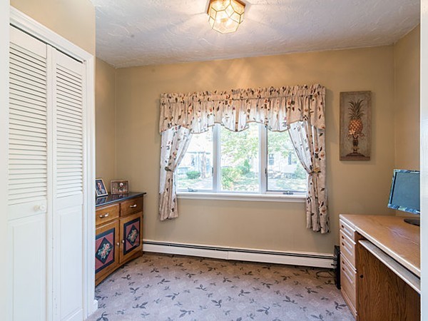 38 Edwin Road Waltham, MA 02453 - Photo 15 of 28 Gallery Image 15