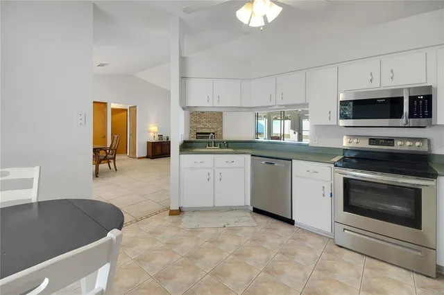 $349,000 | 4125 Southeast 115th Street, Belleview, FL 34420