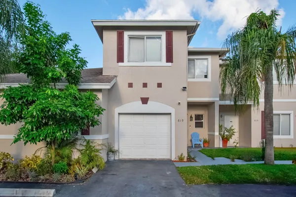 $405,000 | 819 Northwest 42nd Place, Unit 819, Deerfield Beach, FL 33064