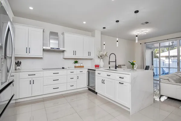 $405,000 | 819 Northwest 42nd Place, Unit 819, Deerfield Beach, FL 33064