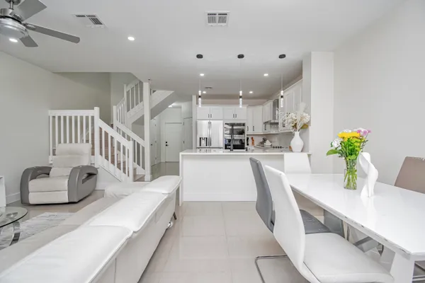 $405,000 | 819 Northwest 42nd Place, Unit 819, Deerfield Beach, FL 33064